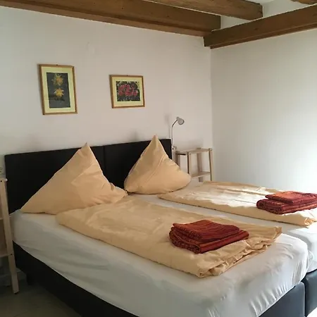 Apartament Lautersheimer Gutshof *
