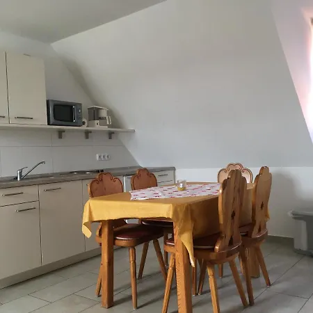 Apartament Lautersheimer Gutshof